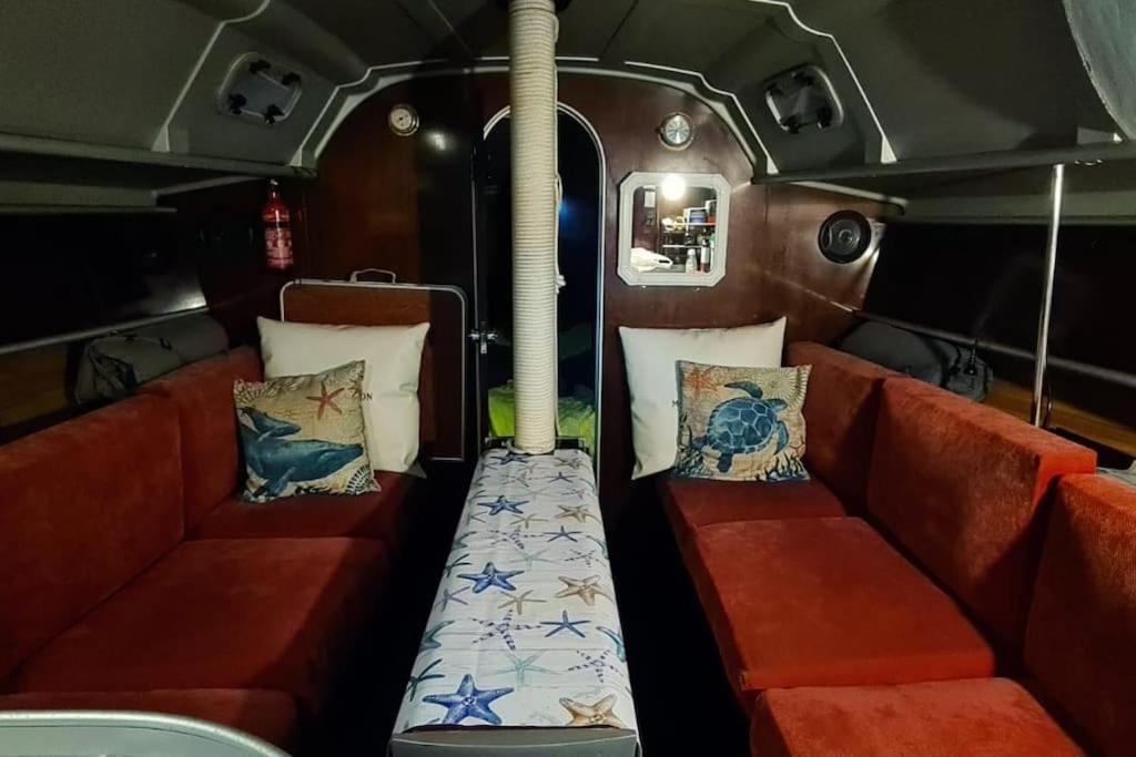 Amazing Flat In Classic Sailing Boat In Barcelone